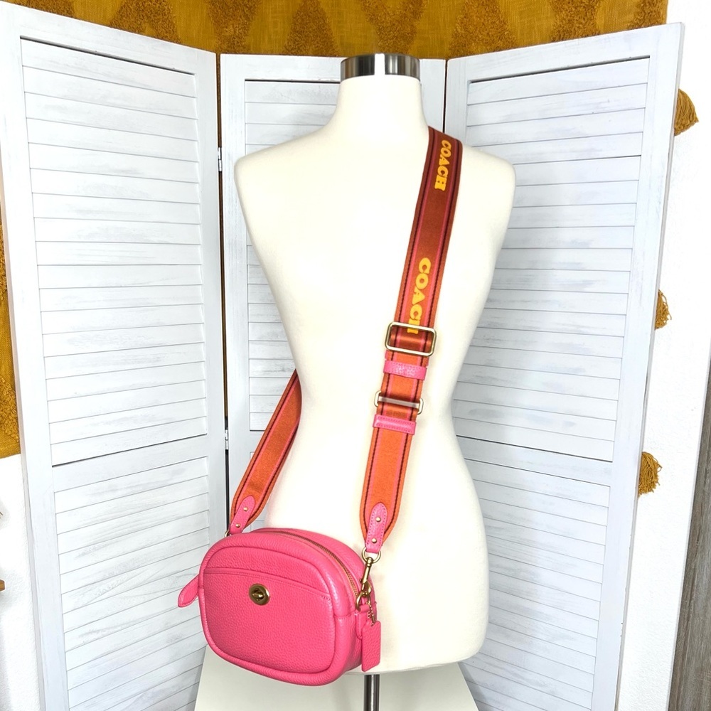 Coach Camera Bag Pink Soft Pebble Leather Crossbody Two Adjustable Straps - Picture 17 of 17